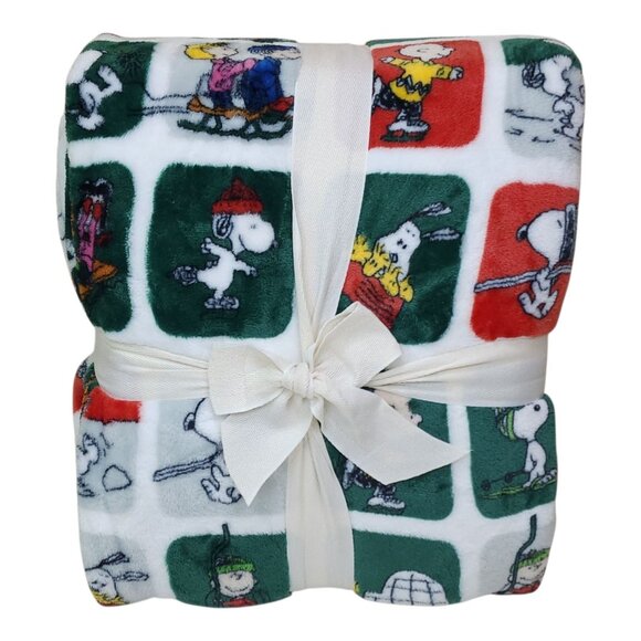 Peanuts Snoopy Christmas Full/Queen Plush Blanket By Berkshire 90"x90" NO LABEL - Picture 10 of 10